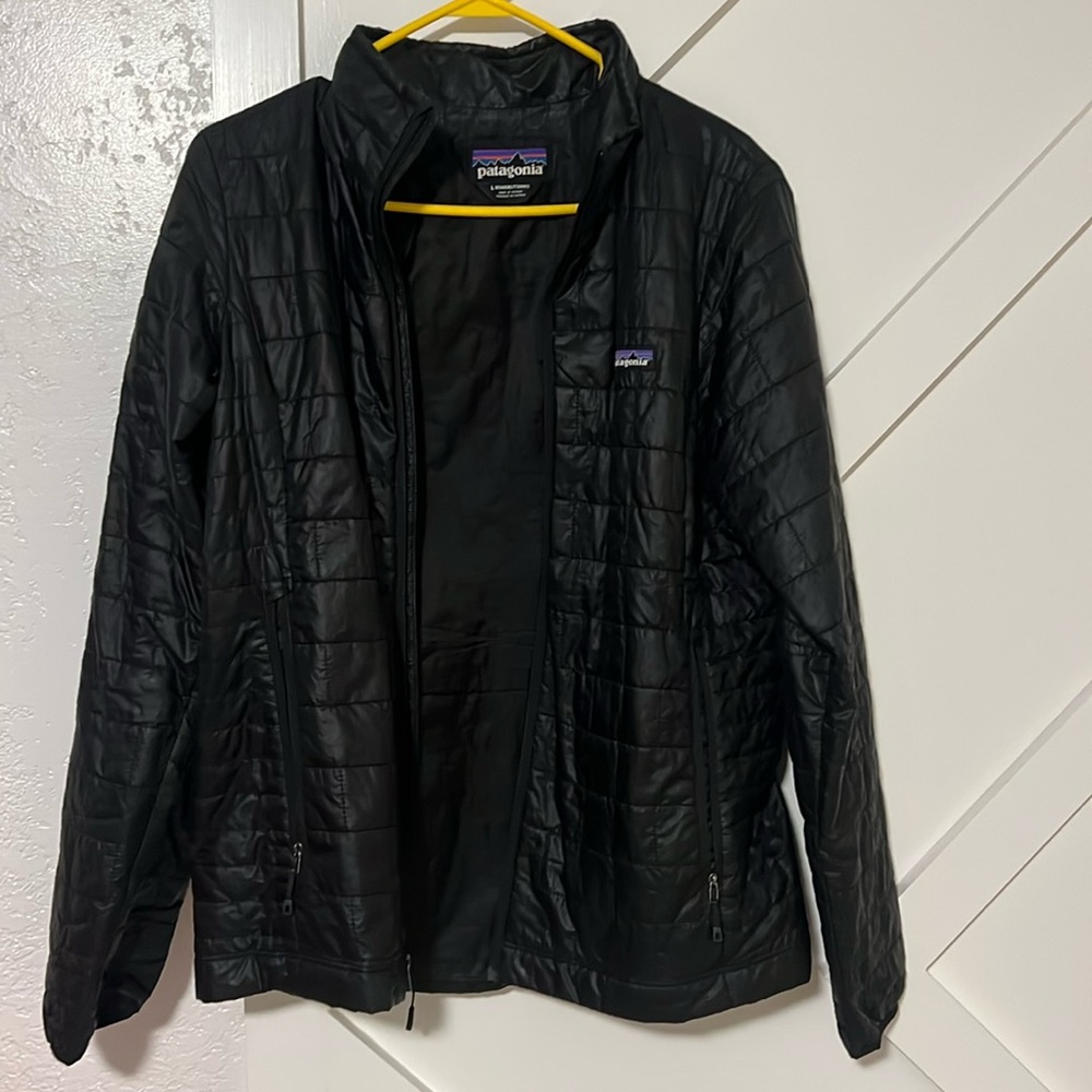 Women’s Patagonia jacket size large